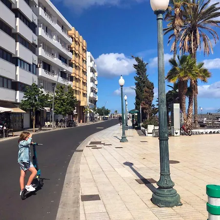 Arrecife Sands- Seafront Apartment - Sea Views - Private Underground Parking Zewnętrze zdjęcie