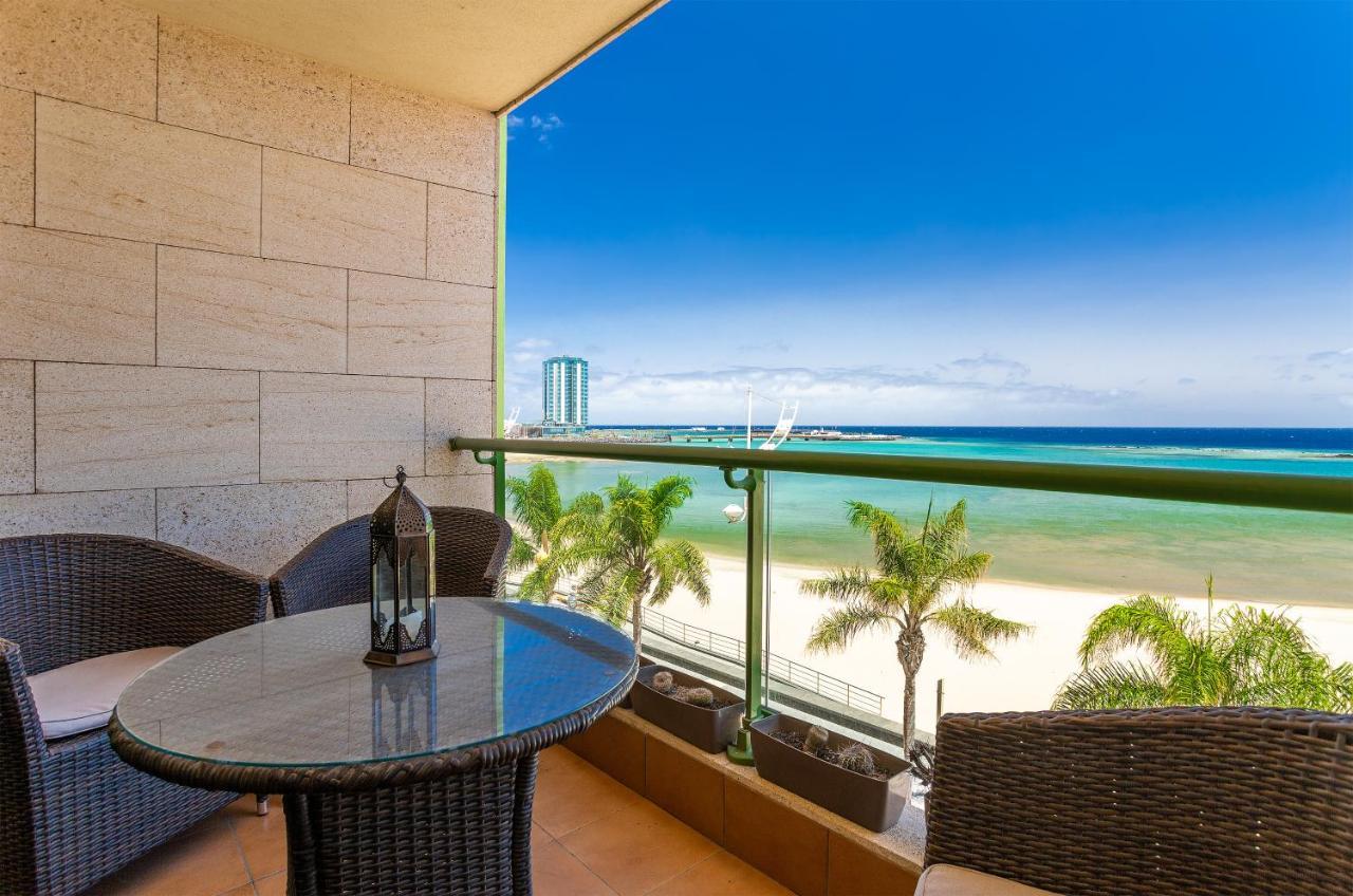 Sands- Seafront - Sea Views - Private Underground Parking Apartamento *
